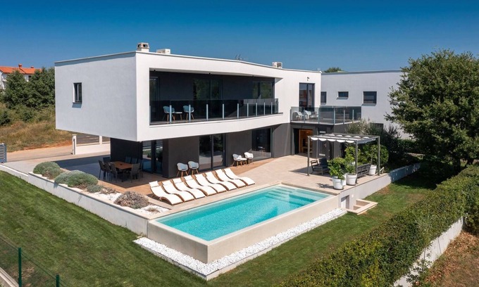 Mali Maj Villa | Villa Cormoran by Villas Guide