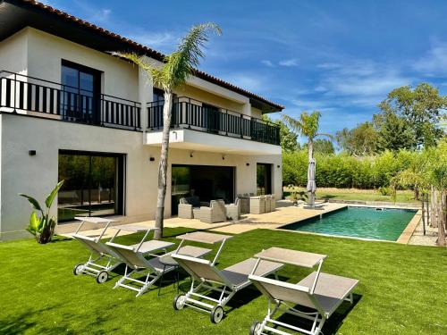 Grimaud Villa | Villa cosy avec sa piscine