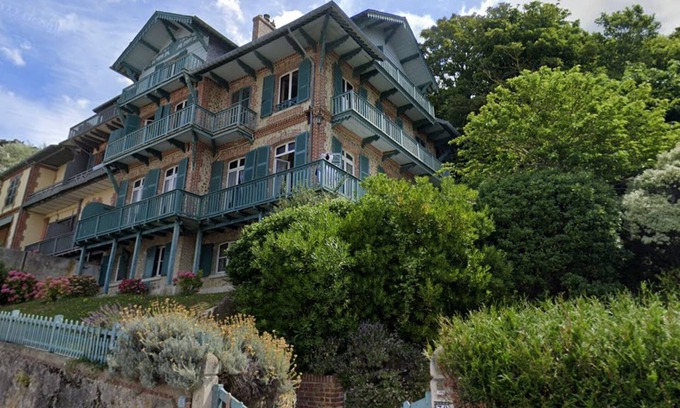 Trouville-sur-Mer Villa | Villa D'exception Avec vue sur mer ! Avec Terrasses, Billard et 9 Chambres
