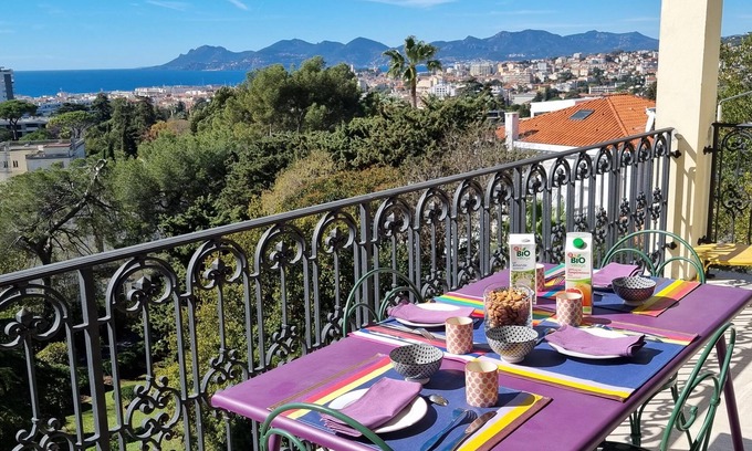 California - Pezou Villa | Villa de Charme à