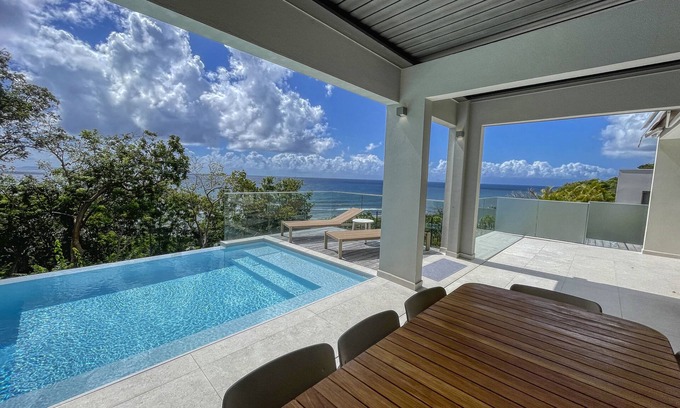 Anse des Rochers Villa | Villa de Prestige l'Écho des vagues