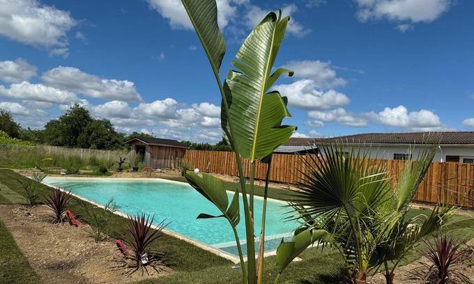 Ambares-et-Lagrave Villa | Villa de Vacances Proche de Bordeaux et des Plages