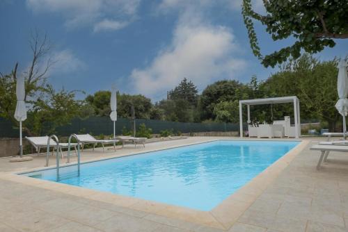 Cisternino Villa | Villa dei Monti with exclusive pool