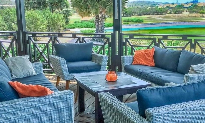 Sint Michiel Villa | Villa Divi Divi Curacao: Breathtaking Golf View, Beach & Pool Access on Foot