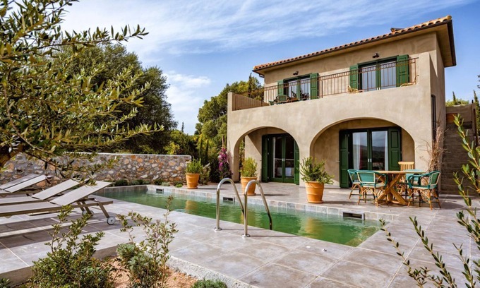 Fiskardo Villa | Villa Drosoula - Two Bedroom Villa, Sleeps 4