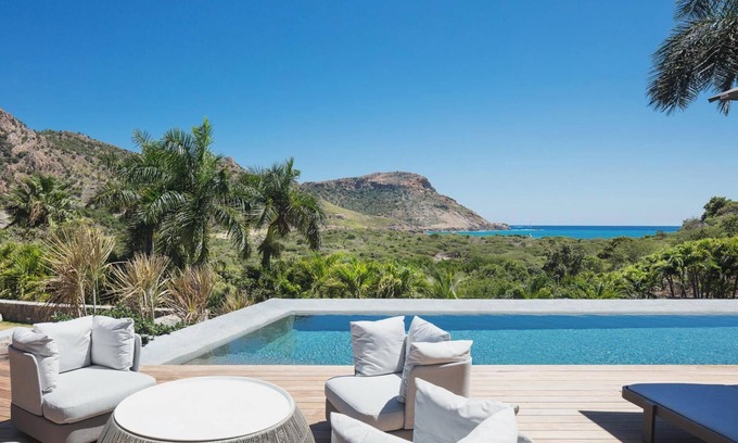 Anse du Gouverneur Villa | Villa Dunes | Near Ocean - Located in Exquisite Salines with Private Pool
