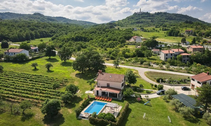 Pican House | Villa Emanuela by Interhome