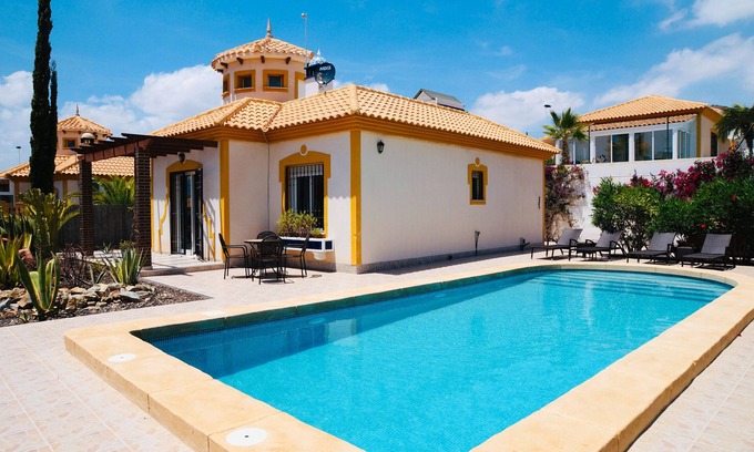 Mazarron Villa | Villa 'Ensueno with Private Pool' with Private Pool, Wi-Fi and Air Conditioning