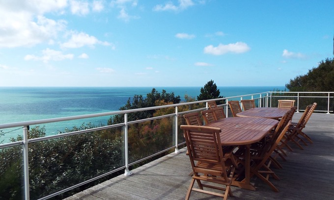 Saint-Pierre-en-Port Villa | Villa, exceptional view sea and cliffs, standart of quality, at 2h of paris