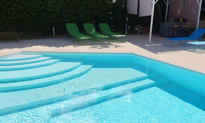 Casteldaccia Villa | Villa Flore at the Avenue