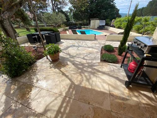 Goult House | Villa Gabriel