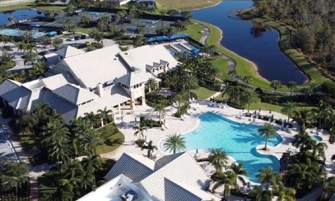 Naples Villa | Villa- gated community in Naples near 2 public golf courses short drive to beach