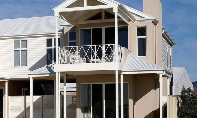 Aldinga Beach Villa | Villa Grenada, Aldinga Beach Getaways, an Esplanade oceanfront property