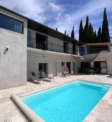 Piolenc Villa | Villa haut de gamme avec piscine et jacuzzi