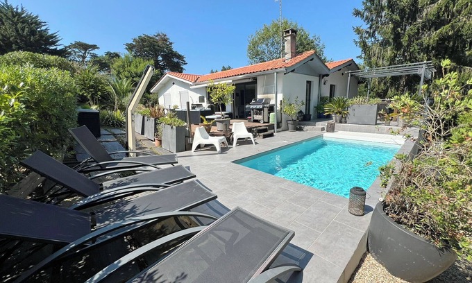 Bidart House | Villa haut standing à Bidart - Swimming pool & Pavillon Royal beach on foot