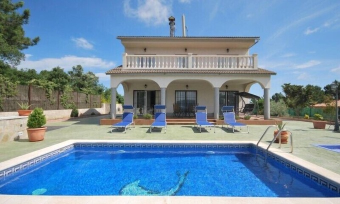 Vidreres Villa | VILLA HIGH STANDING FAMILY 300m2 LLORET DE MAR OFFERS !
