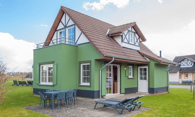 Ediger Villa | Villa in Cochem with Garden and Parking
