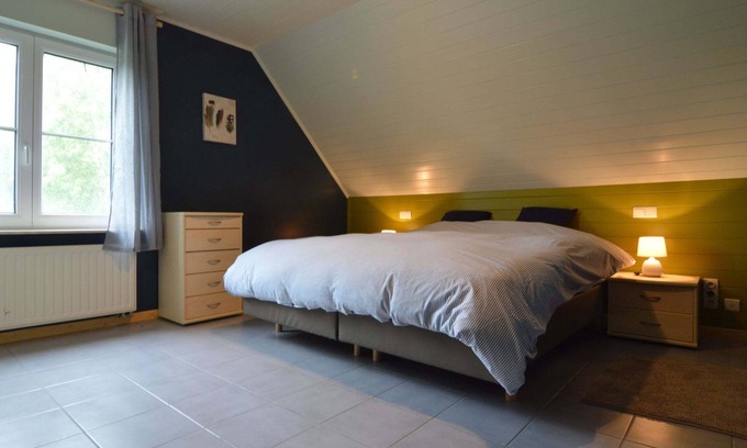 Pervijze House | Villa in Diksmuide Near Sandy Beach