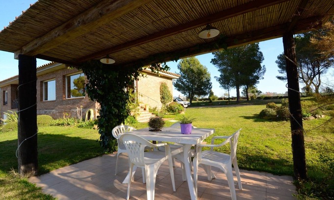 Garrigoles Villa | Villa in Garrigoles with Private Pool