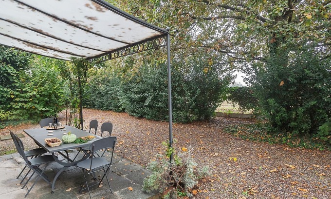 Stagno Lombardo Villa | Villa in Lombardy near Po River