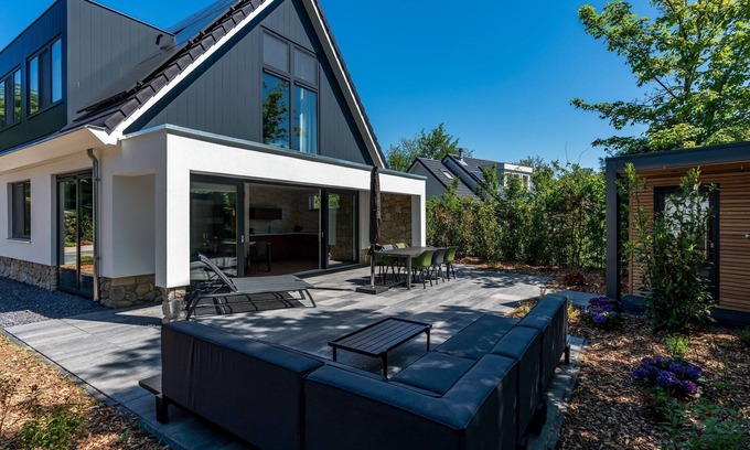 De Koog Villa | Villa in Texel near Beach and Nature Reserve