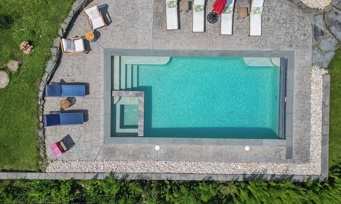 Effort House | Villa in the Sky - View! Private Pool! Hot Tub!