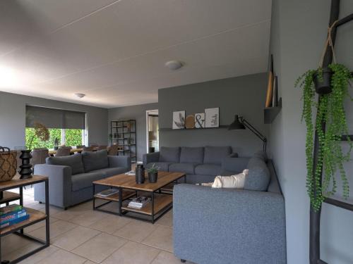 Zeewolde Villa | Villa in Zeewolde near Horsterwold Forest, cleaning included