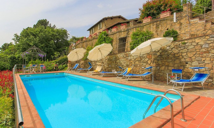 Petrognano Villa | Villa/Independent home in Lucca with 6 bedrooms sleeps 12
