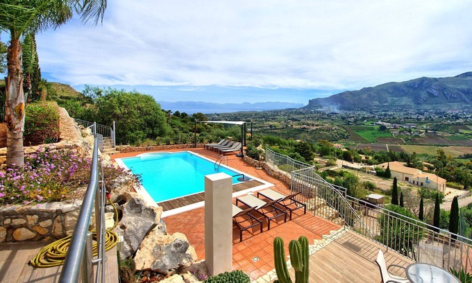 Scopello Villa | Villa Petra–Villa with pool near Scopello, Sicily