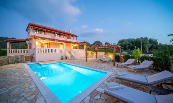 Fiskardo Villa | Villa Jasmine