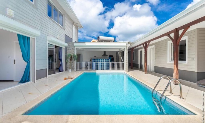 Trois-Rivieres Villa | Villa Kaju