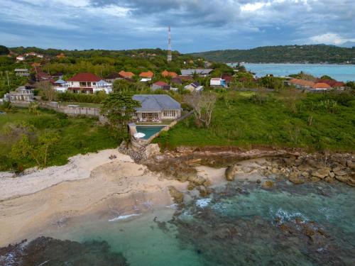 Mushroom Bay Villa | Villa King Fish