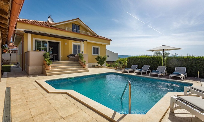 Rakalj Villa | Villa Krase kids friendly for 10 persons near Rakalj with sauna - fitness & playground