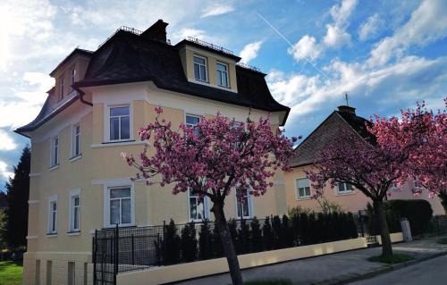 Klagenfurt am Woerthersee Apartment | Villa Kreuzbergl - Doppelzimmer