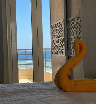 Sahl Hasheeh Villa | Villa KUBA luxury private pool 2