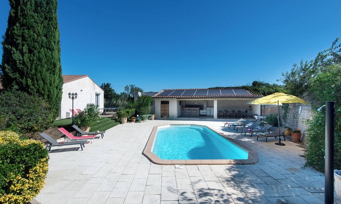 Tarascon Villa | VILLA L'ESTEL in the countryside with private pool 10 minutes from Arles