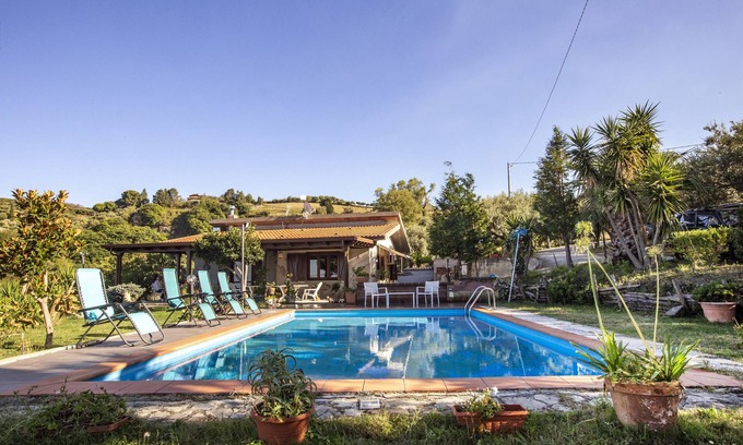 San Piero Patti Cottage | Villa 'L'Uliveto' with Sea View, Private Pool and Wi-Fi