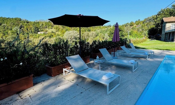 Bistagno Villa | Villa La Ginestra with private pool Piemonte