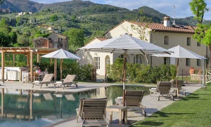 Buggiano Villa | Villa La Pace near Lucca