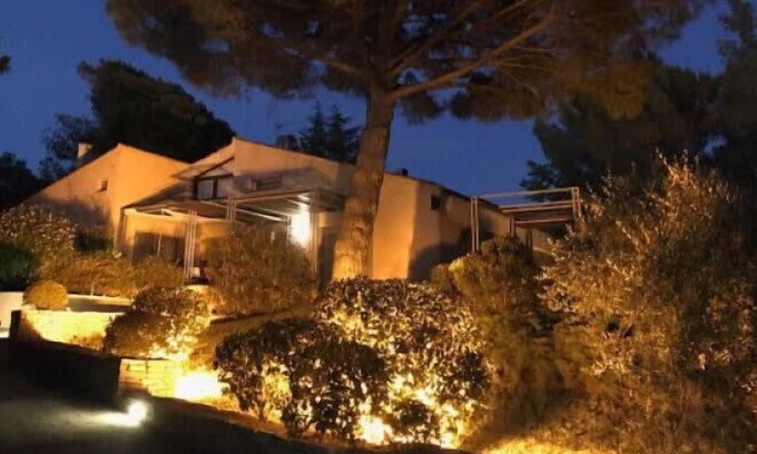 La Tour-d'Aigues Villa | Villa La Tour d'Aigues