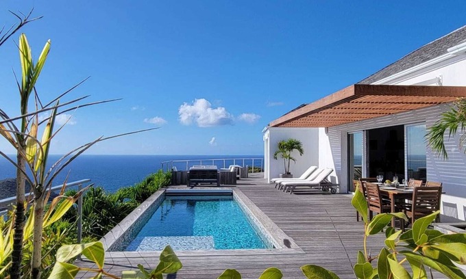 Devet Villa | Villa La Vue