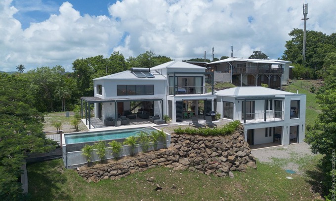 Le Francois Villa | Villa Lalaland, 5 rooms, 10 mm from Josephine's Bath Martinique