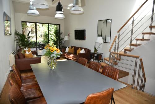 Cannes City Centre Villa | Villa Le Loft by Festif Azur 4-Star 200m2 House with Garden, 5-Min Walk to Palais des Festivals and Beaches