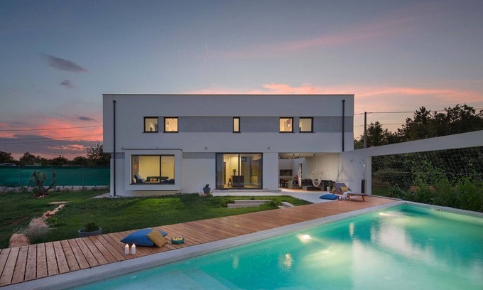 Sveta Nedelja Villa | Villa Leccino in Labin