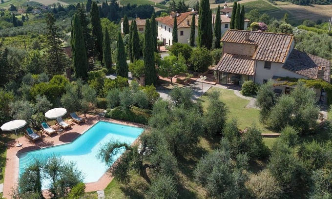 Montespertoli Villa | Villa Lola In Montespertoli, Tuscany