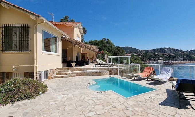 Espero-Pax Villa | Villa Lou Cade – Luxury villa with private cove and sea view in Théoule-sur-Mer