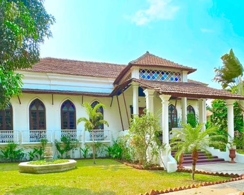 Parra Villa | VILLA LOU GOA Heritage Portuguese House 1903 With Pool