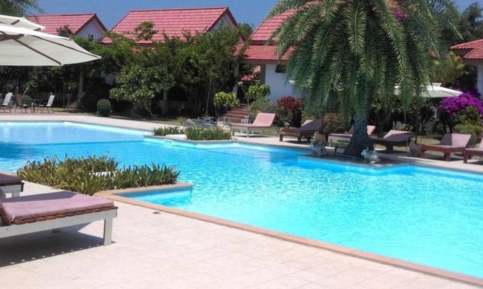 Chumphon Villa | Villa Love 2