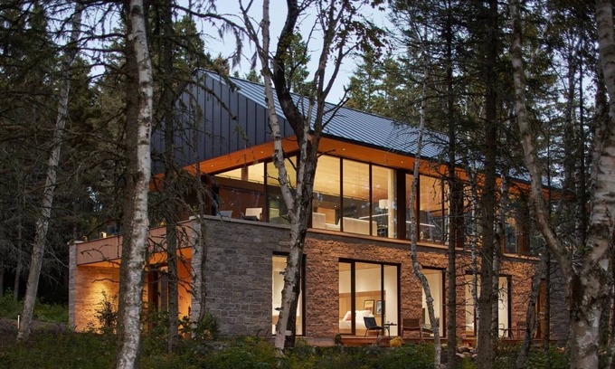 La Malbaie Ski Chalet | Villa Luce - A Bath of Light