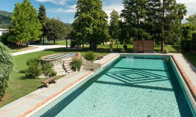 Capannori Villa | Villa Luxury Suites surrounded by Lucca vineyards
